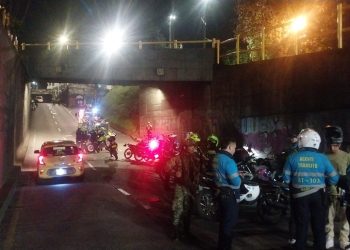 Autoridades de Manizales actúan con firmeza frente a rodadas ilegales: 130 comparendos y 51 motocicletas inmovilizadas
