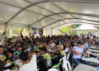 Campaña con motociclistas fortaleció la pedagogía vial y el trabajo entre pares en Manizales