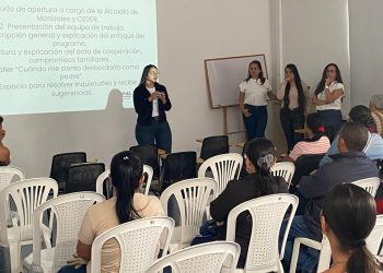 Encuentro de familias, en inicio del programa Fortalecimiento de Habilidades Para la Vida