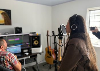 La música se vive en la Casa de Cultura Atardeceres: estudio gratuito para artistas de todos los géneros 