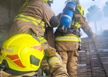 La coordinación oportuna de la Unidad de Gestión del Riesgo con el Cuerpo Oficial de Bomberos evitó la propagación de incendio en el parque de San José