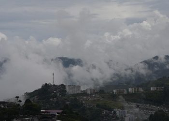 Lluvias intensas en Manizales activan operativos y dejan afectaciones menores en distintos sectores