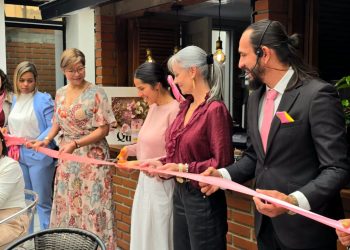 Café Querida abrió sus puertas en la Casa para la Dignidad de las Mujeres