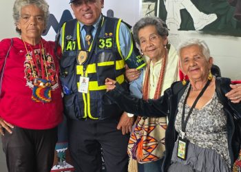 Reducir velocidad y aumentar empatía con las personas mayores