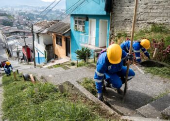 Manizales, una vez más es referente nacional: Guardianas de la Ladera reciben dos prestigiosos reconocimientos por su labor ambiental