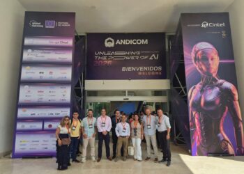 10 empresas del Clúster Mantix representaron a Manizales en Andicom 2026