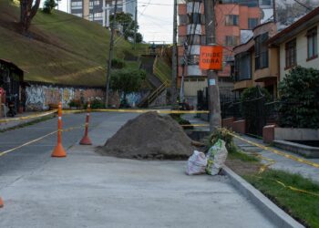 Obras de pavimentación mejoran las condiciones de movilidad en el sector Campohermoso