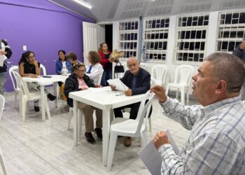 “Narrar para crear y existir para transformar”: mujeres que convierten sus vivencias en historias