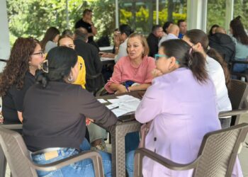 Manizales fortalece la educación ambiental con convocatoria para los Proyectos Ambientales Escolares – PRAE