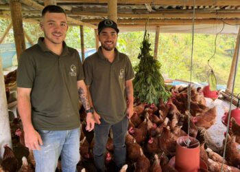 Agropecuaria DIM, un emprendimiento joven que encontró en Gobierno en la Calle Campesino nuevos clientes para sus productos
