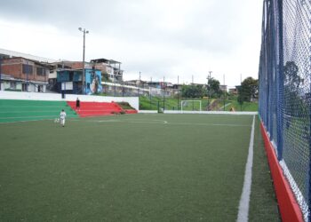 Crece la oferta deportiva en Solferino con la renovación de dos canchas