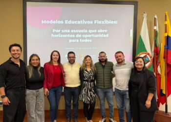 Manizales fortalece la formación docente para prevenir la deserción escolar con modelos flexibles de aprendizaje