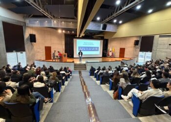 500 empresarios se capacitaron para participar en la Feria Empresarial y de Emprendimiento Manizales del Alma