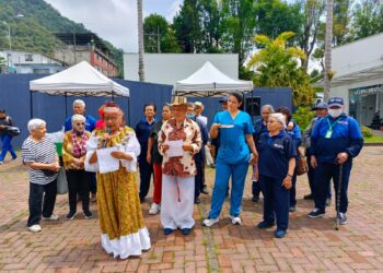 Las personas mayores festejaron su día con cultura, música y tradición; fue una celebración llena de vida